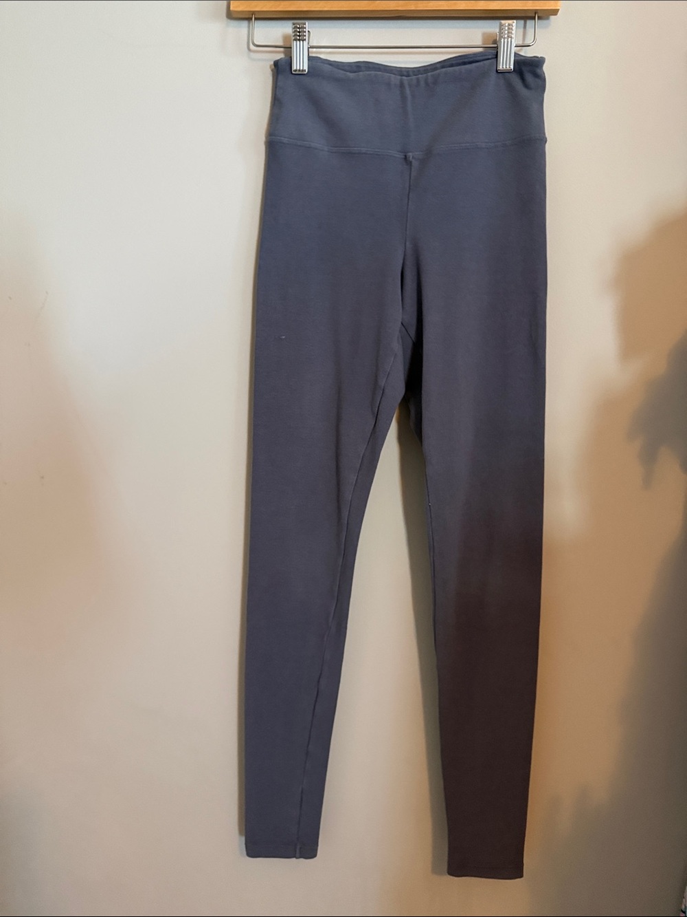 SKIMS High-Waist Leggings in Charcoal